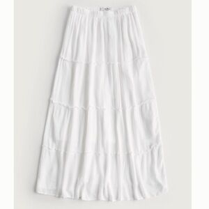 Hollister Tiered Maxi Skirt White size small
